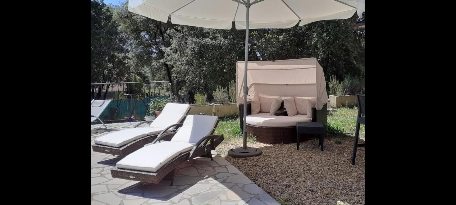 La Maison De Jenny Bed & Breakfast Montauroux Bagian luar foto